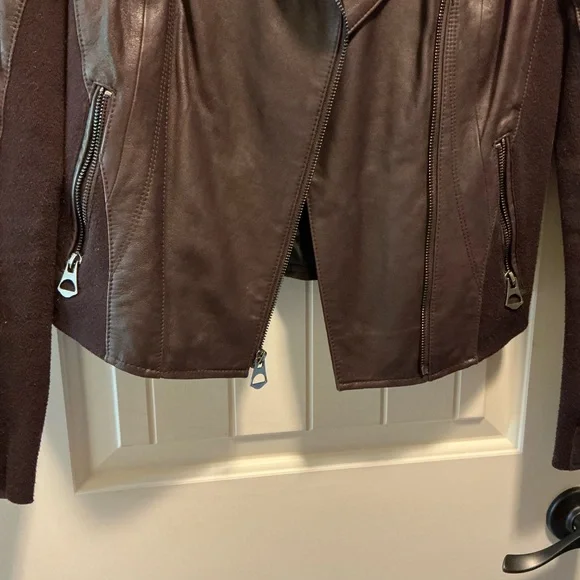Johnston & Murphy Women's Plum Leather Jacket - Picture 6 of 7